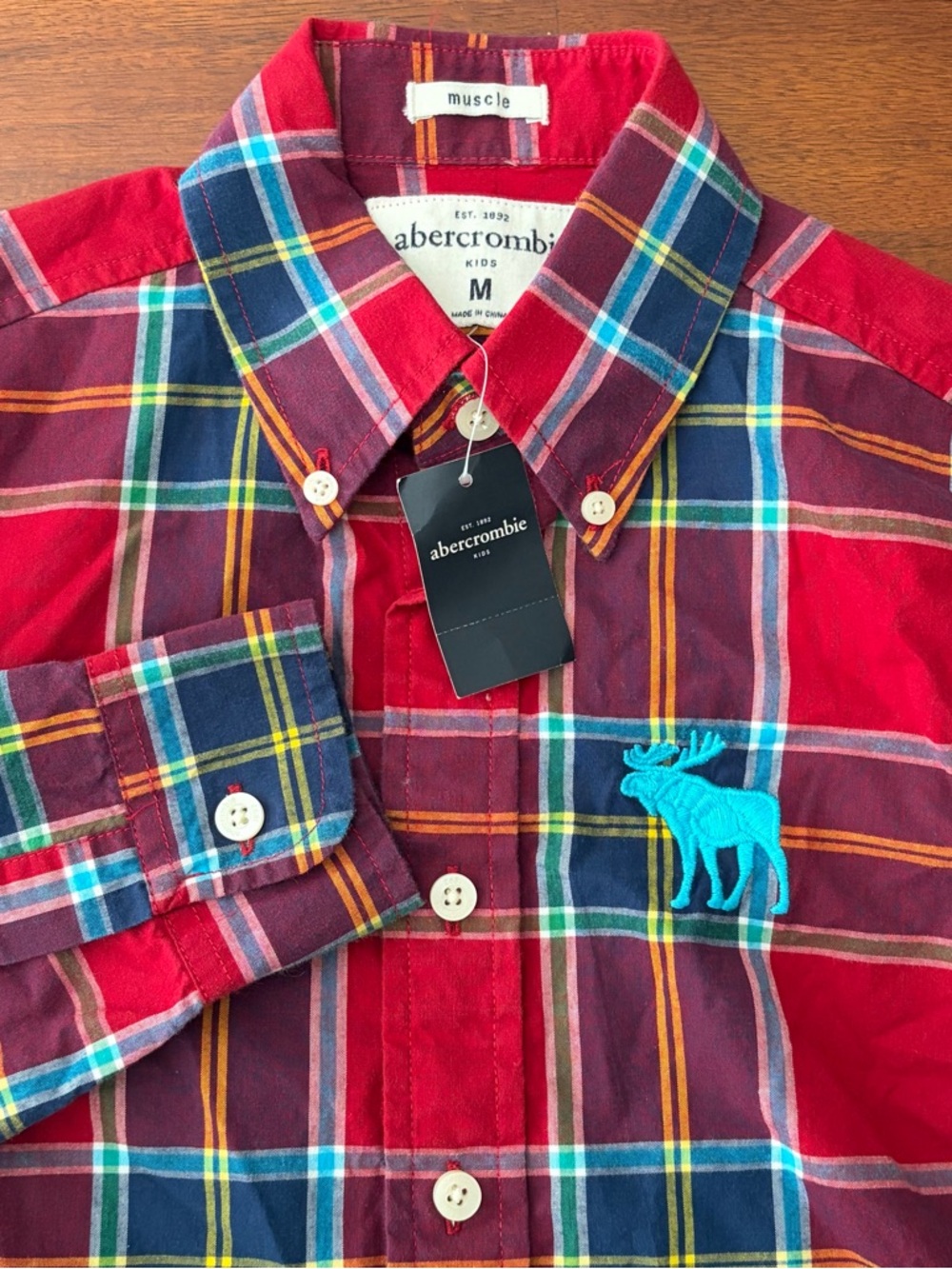 Boys NEW Abercrombie Kids Red Plaid Long Sleeve Button Up Woven‎ Shirt Medium